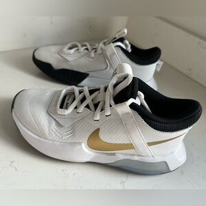 Nike Zoom‎ Crossover unisex new sz 4youth